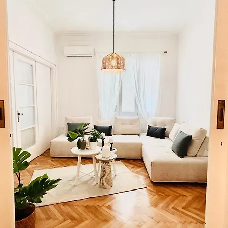 Akropolis Prime Apartment *
